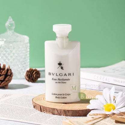 BVLGARI White Tea Shampoo &amp; Conditioner &amp; Shower Gel &amp; Body Lotion &amp; Soap 75ML