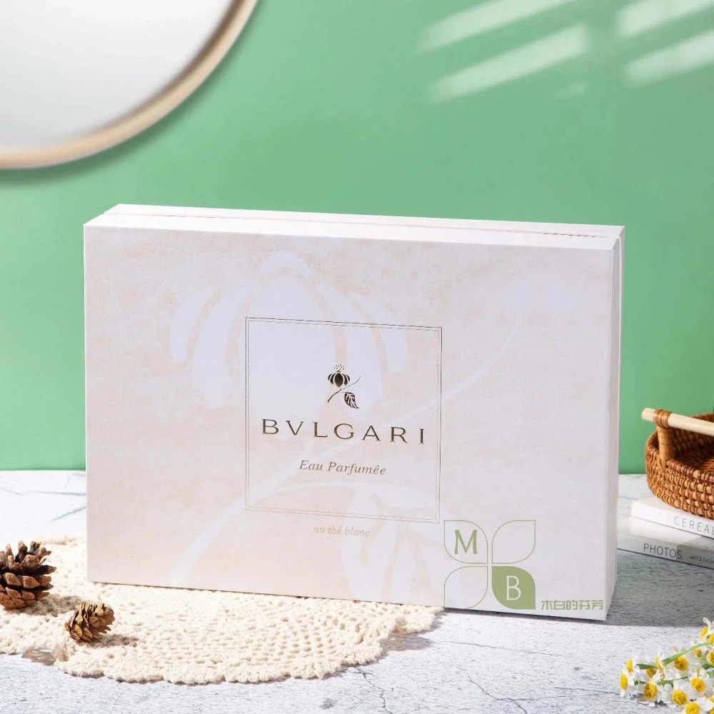 BVLGARI Hair &amp; Body Set White Tea (300ML Each)
