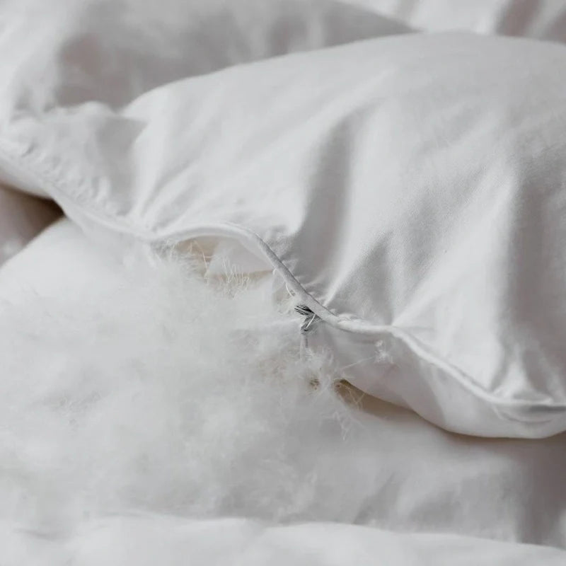 Bvlgari Hotel Bedding Down Quilt