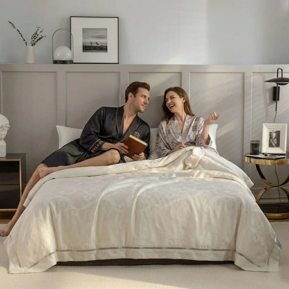 Bvlgari Hotel Bedding Silk Quilt