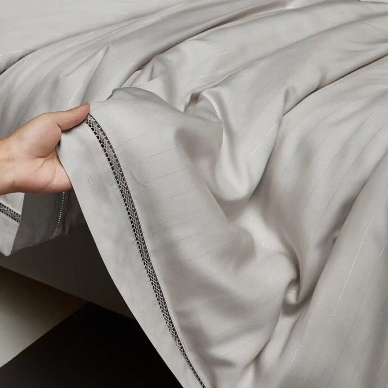 Luxury Hotel Bedding | Bvlgari Hotel Silk Quilt | Two Colors
